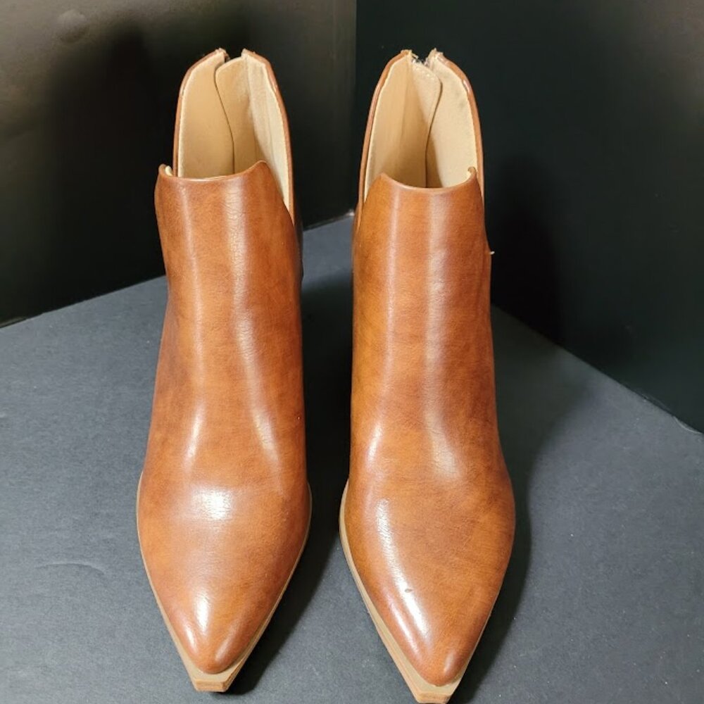 SUPER CUTE Unbranded Shoe Boots SZ 7.5